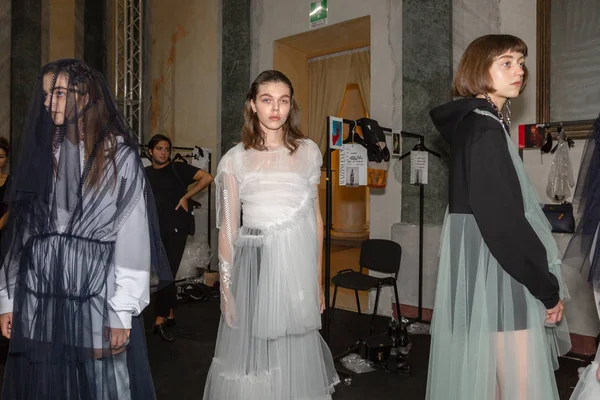 Milan Talya Eylül Güzel Modelleri Poz Backstage Hemen Önce Hareket — Stok fotoğraf