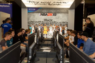 Milan, İtalya - 5 Ekim: Oyunlar hafta 2018, video oyunları ve Milan 5 Ekim 2018 üzerinde elektronik eğlence için ayrılmış olay kişi ziyaret.