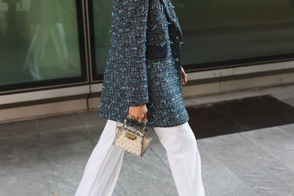 Milan Italy September Detail Fashionable Woman Posing Giorgio Armani Fashion — Stock Photo, Image