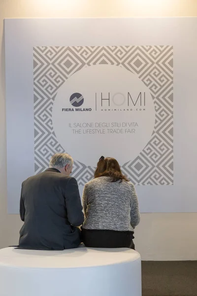 밀라노 이탈리아 사람들이 Homi 인테리어 디자인의 분야에 2019 밀라노에 — 스톡 사진