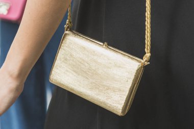 Ayrıntı çanta Milan erkekler moda haftası