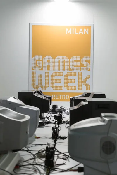 Vintage konsole w Mediolanie Games Week 2019 — Zdjęcie stockowe