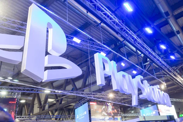 Логотип Playstation на Milan Games Week 2019 — стокове фото