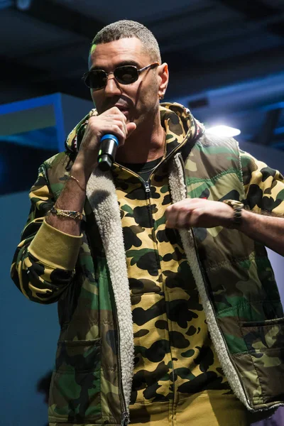 Cantante Marracash en la Semana de los Juegos de Milán 2019 — Foto de Stock