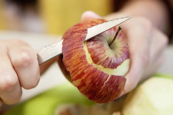 Close Human Hands Peeling Red Apple Knife — Stock Photo, Image