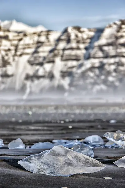 Исландия Юго Восточный Регион Джоколсарлон Вулканическом Пляже Выбросило Лед — стоковое фото