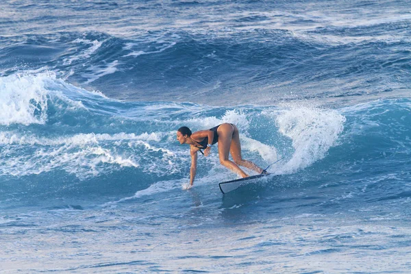 Hermoso Surfista Océano —  Fotos de Stock