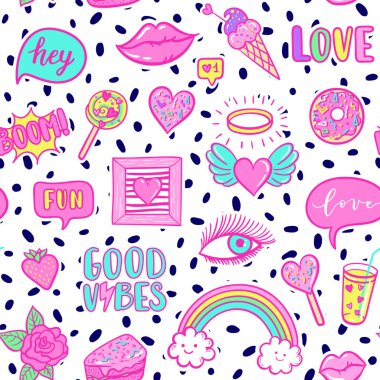 Vektör moda eğlenceli yamalar seamless modeli: gökkuşağı, bulut, halka, dudak, iyi hisler, çilek, kek, şeker, kalp. Pop art pembe sopa için düğün, Sevgililer günü, aşk arka plan yazdırır.