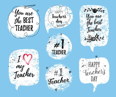 Mutlu öğretmenin gün etiketleri, tebrik kartları, poster seti. Vektör alıntı hocam seviyorum, en iyi öğretmen konuşma balonu arka plan ile kalpler, yıldız, çiçek, uçak ile vardır.