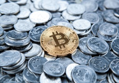 altın sikke bitcoin Rus Rublesi sikkeler üzerinde Kapat