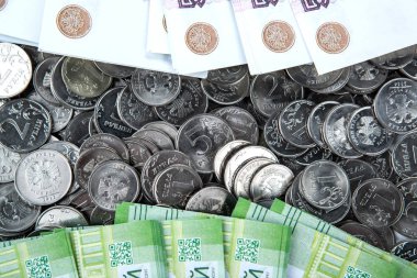 Natürmort Rus paraları ve a bohça-in Rusya banknotlar yakın çekim
