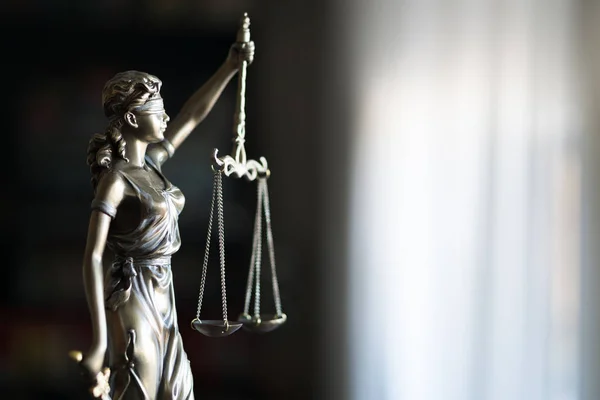 Statue Der Gerechtigkeit Mit Waage Anwaltsbüro Lady Justice Symbol Der — Stockfoto