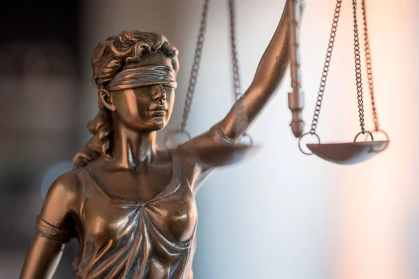 Статуя Правосудия Весами Адвокатской Конторе Юридическое Право Концепция Консультанта — стоковое фото