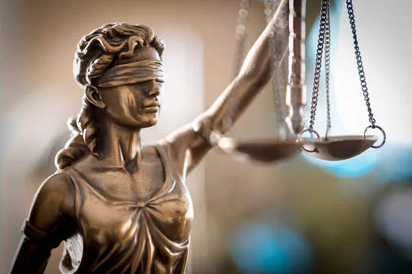 Statue Der Gerechtigkeit Mit Waage Anwaltsbüro Rechtsrecht Beratungskonzept — Stockfoto