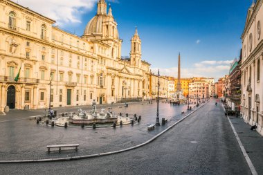 Havadan görünümü Navona Meydanı, Piazza Navona Roma, İtalya. Roma mimarisi ve dönüm noktası. Piazza Navona, Roma ve İtalya ana konumlar biridir stadyumda kalıntıları üzerine inşa edilmiş