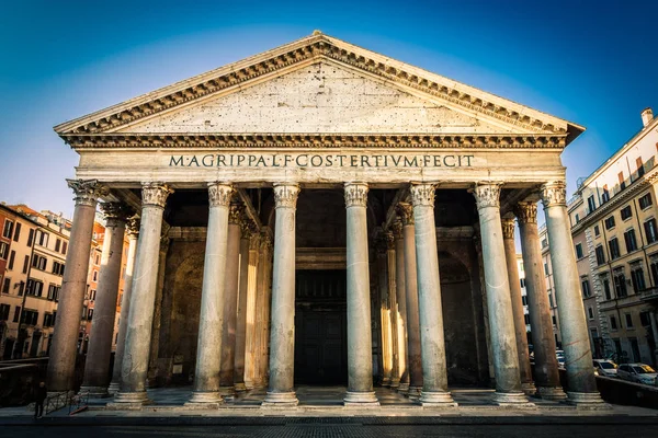 Panteão de manhã, Roma, Itália, Europa . — Fotografia de Stock