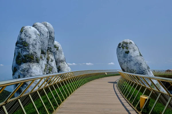 Da Nang, Vietnam. 24 Mart 2020. COVID-19 karantinasında Ba Na Hills.