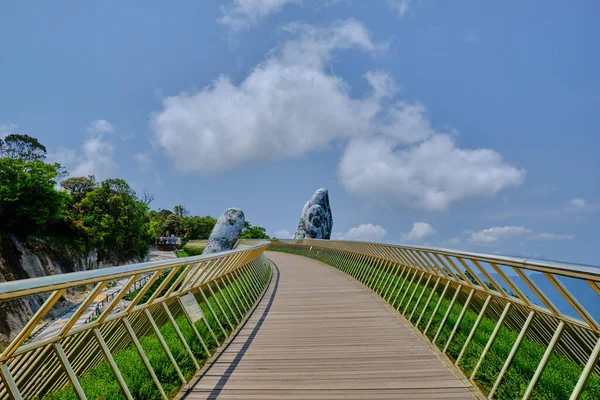 Da Nang, Vietnam. 24 Mart 2020. COVID-19 karantinasında Ba Na Hills.