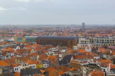 Vlissingen şehrinin ufuk çizgisi, Zeeland, Hollanda 'da denizde popüler bir şehir.