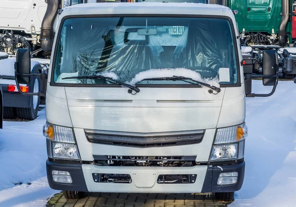 Camionetă Albă Parcată Transport Logistică Vehicule Echipamente — Fotografie, imagine de stoc