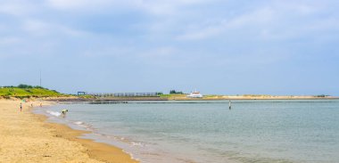 Yazın güzel Breskens plaj manzarası, Zeeland, Hollanda