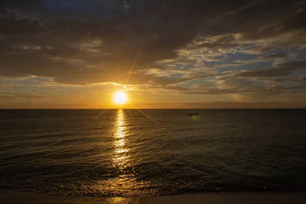 Erstaunlicher Sonnenuntergang Über Der Karibik — Stockfoto