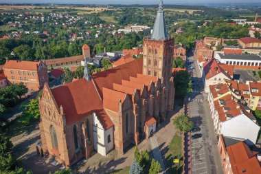 Eski Şehrin Ortasında Gotik Katedrali