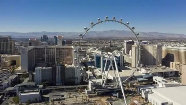 Lotnicze Drone Time Lapse Ferris Koło Las Vegas Strip Nevadzie — Wideo stockowe