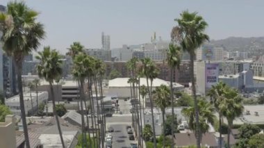 Hollywood 'un Kaliforniya' daki ikonik mimarisiyle çekilmiş hava görüntüleri.