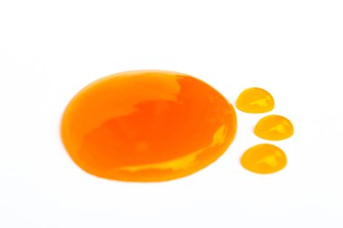 Beyaz arka plan üzerinde izole kırmızı sıcak biber Sos.