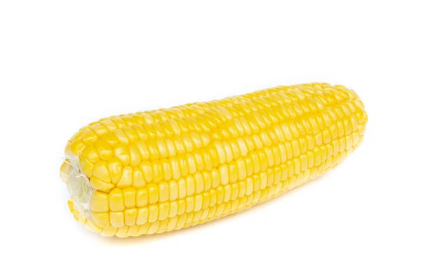 Beyaz arkaplanda izole edilmiş taze mısır.