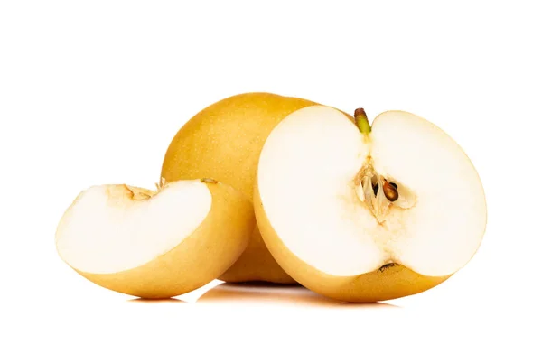 Kar armut veya beyaz arka plan üzerinde izole Fengsui armut