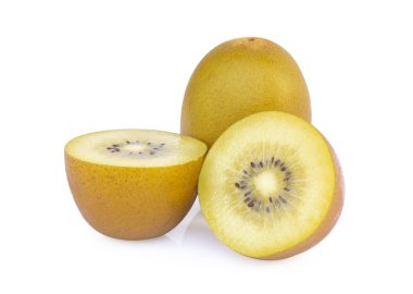 Beyaz arka plan üzerinde kırpma yolu izole altın kivi dilim