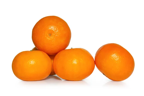 Fatia Fruta Laranja Fresca Isolada Fundo Branco Fruta Conceito Saudável — Fotografia de Stock