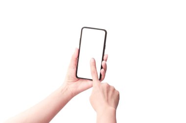 Kadın el siyah smartphone tutarak