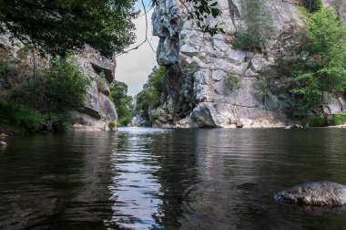 Su yolu doğal peyzaj