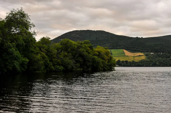 Su yolu doğal peyzaj