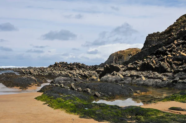Portekiz pek çok güzel plajları kilometrelik bir sahil şeridine sahiptir