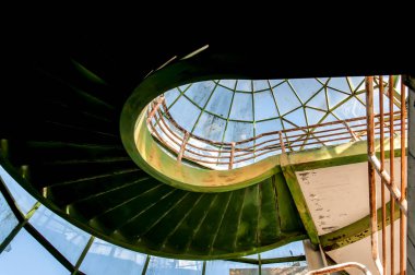 Güzel cam kubbe bina, Lizbon oteli terk edilmiş eski bir