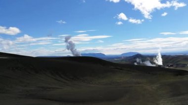 Krafla bir volkanik çapı yaklaşık 20 kilometre Myvatn, İzlanda kuzey bölgesinde yer alan sistemdir