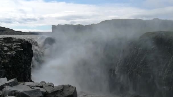 Imposing Dettifoss Waterfall Iceland — kuvapankkivideo