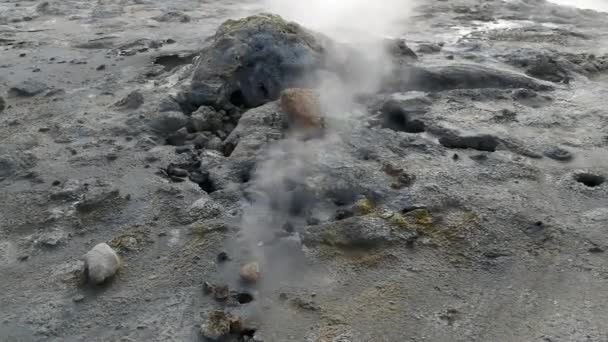 Espumando Enxofre Vapores Hverir Com Sistema Vulcânico Krafla Islândia — Vídeo de Stock
