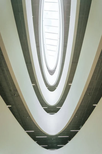 Het Moderne Plafond Ontwerp Van Universiteit Van Helsinki Main Bibliotheek — Stockfoto