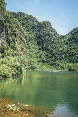 Ninh Binh doğal peyzaj.