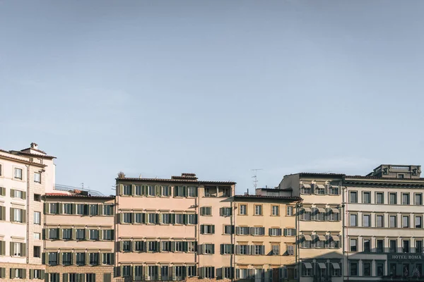 Floransa - Tuscany bölgesi başkenti.