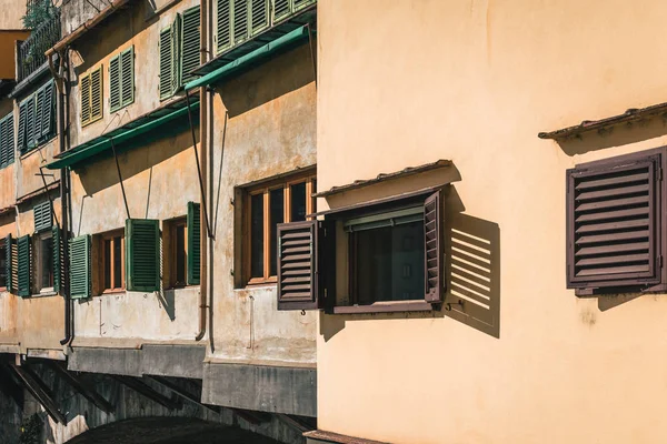 Floransa - Tuscany bölgesi başkenti.