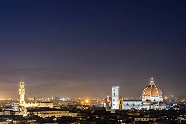 Floransa - Tuscany bölgesi başkenti.