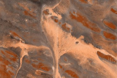 boya ile turuncu arka plan doku sıçramalarına