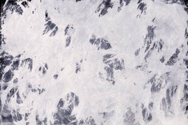 Kağıt arka plan üzerinde siyah mürekkep