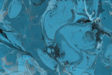 mavi arka plan boya ile doku sıçramalarına